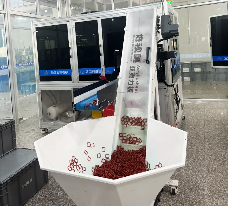 لماذا يجتازون الاختبارات المعملية لكنهم يفشلون في الميدان؟ تحليل لنقاط الألم الثلاث الأكثر شيوعًا في أختام موصلات السيارات